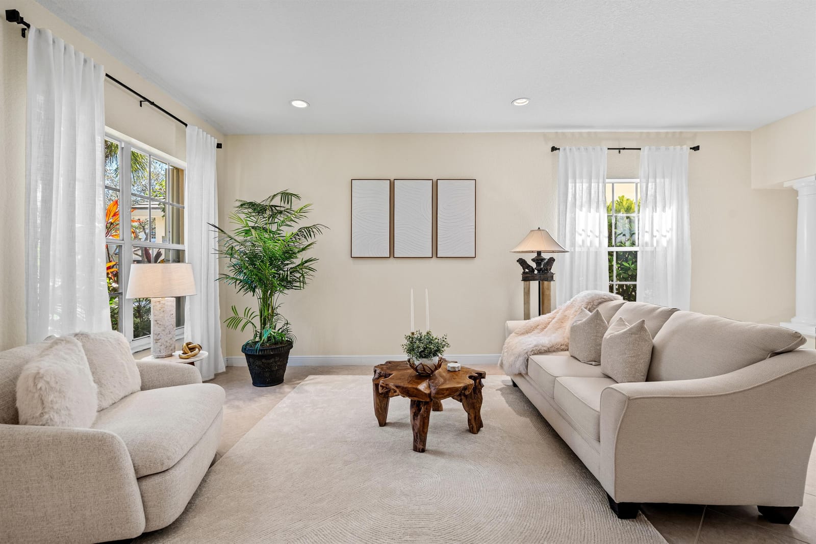 19270 Skyridge Circle — photo 4