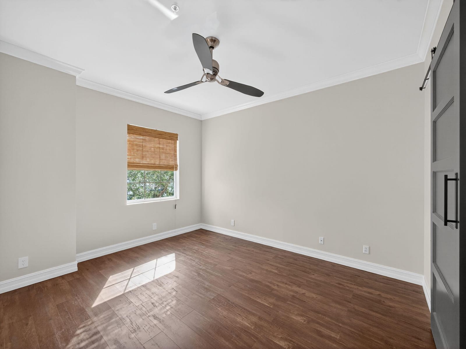 747 N Street — photo 11
