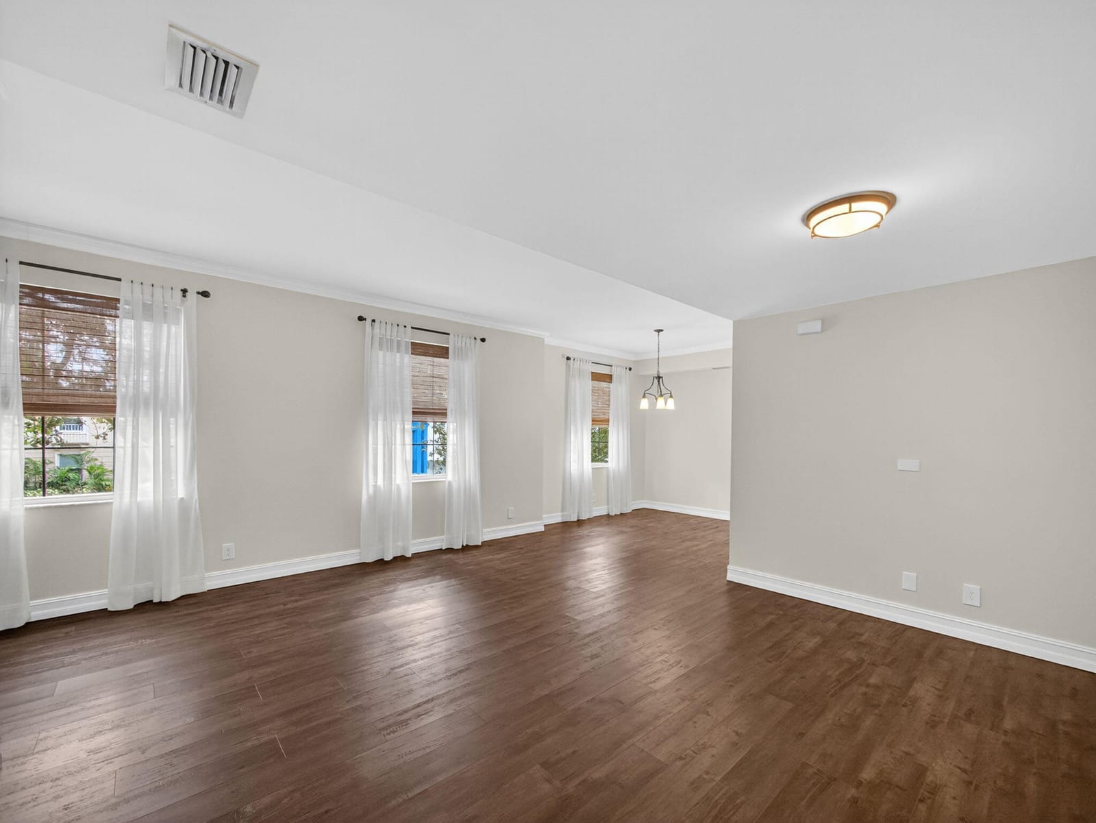 747 N Street — photo 3