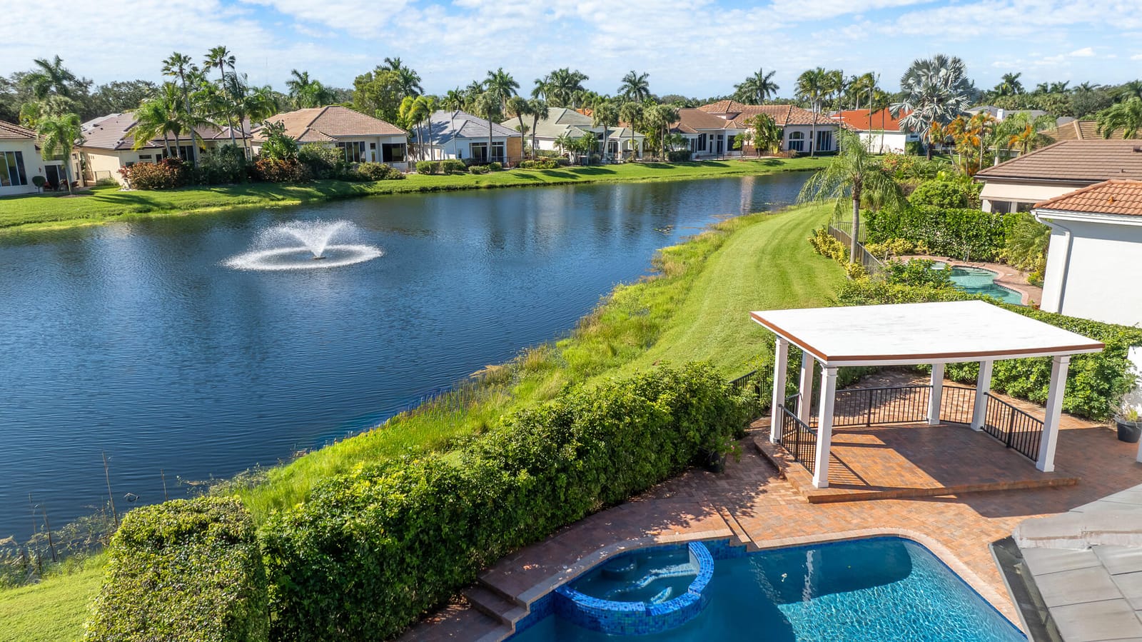 6657 Casa Grande Way, Delray Beach, FL 33446 photo 2