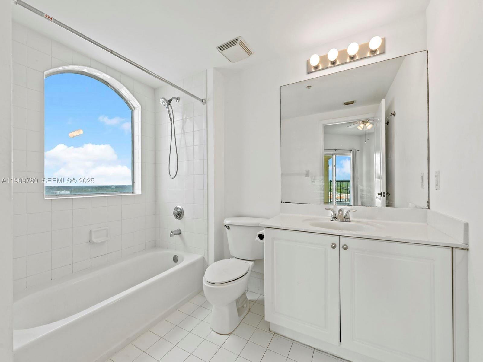 1627 SW 37th Avenue 1103, Miami, FL 33145 photo 13