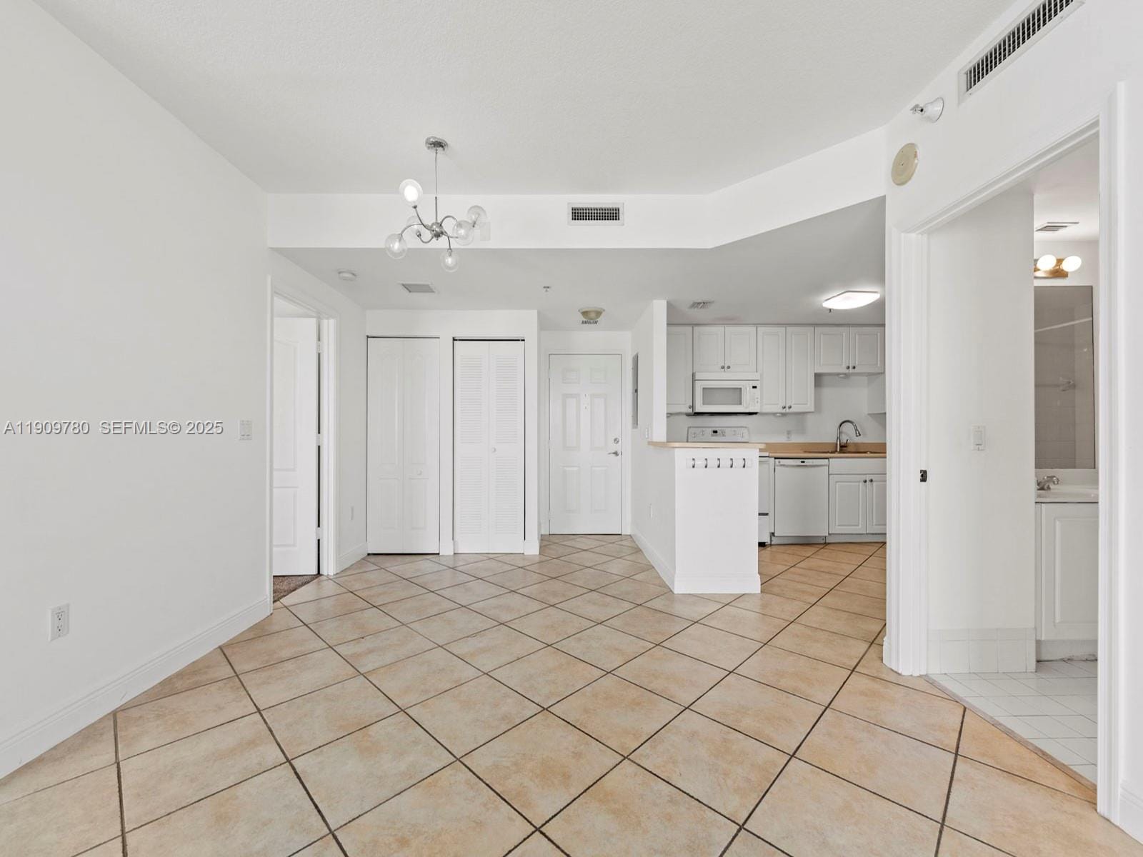 1627 SW 37th Avenue 1103 — photo 8