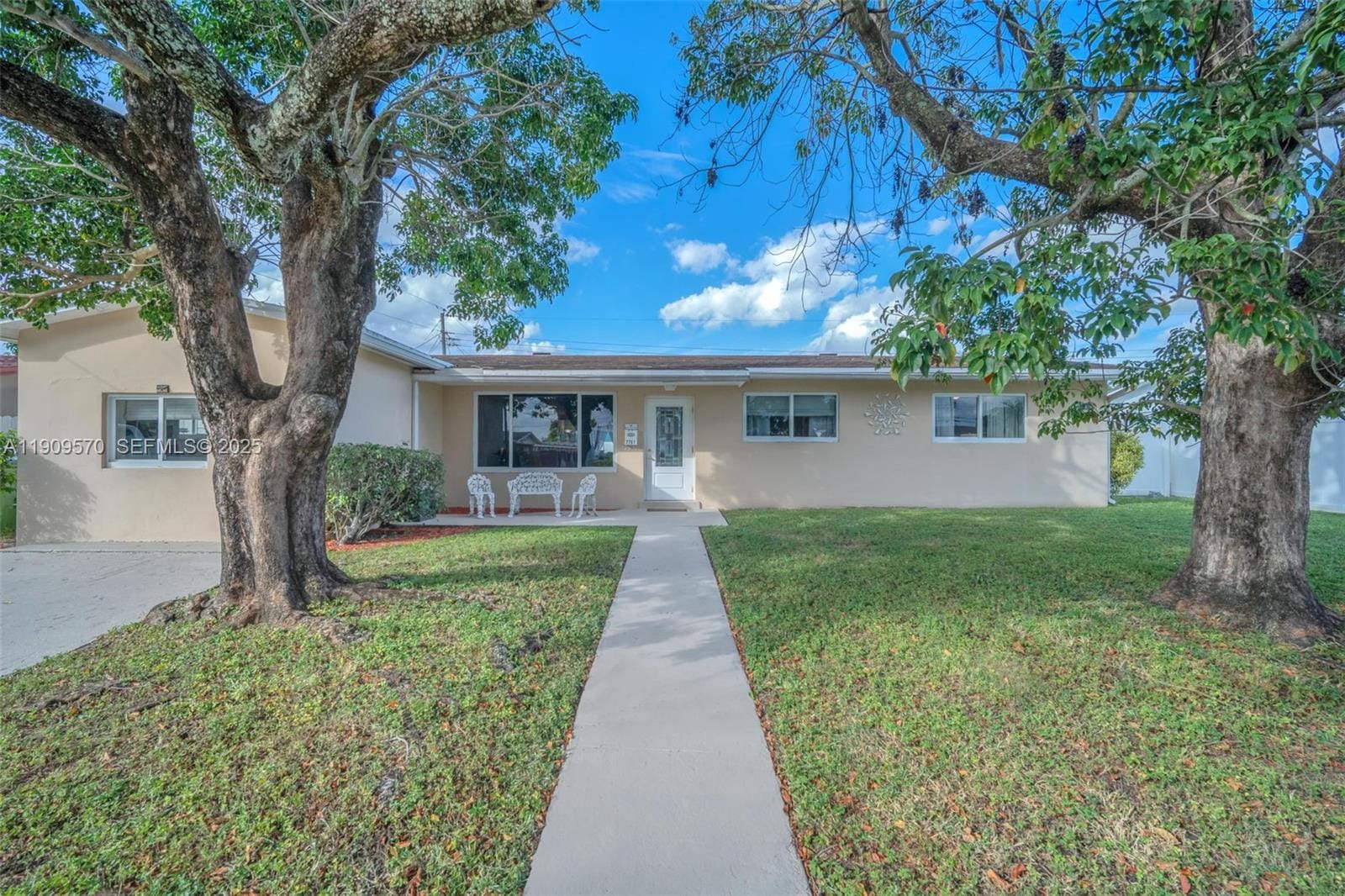 7751 NW 6th Court, Pembroke Pines, FL 33024