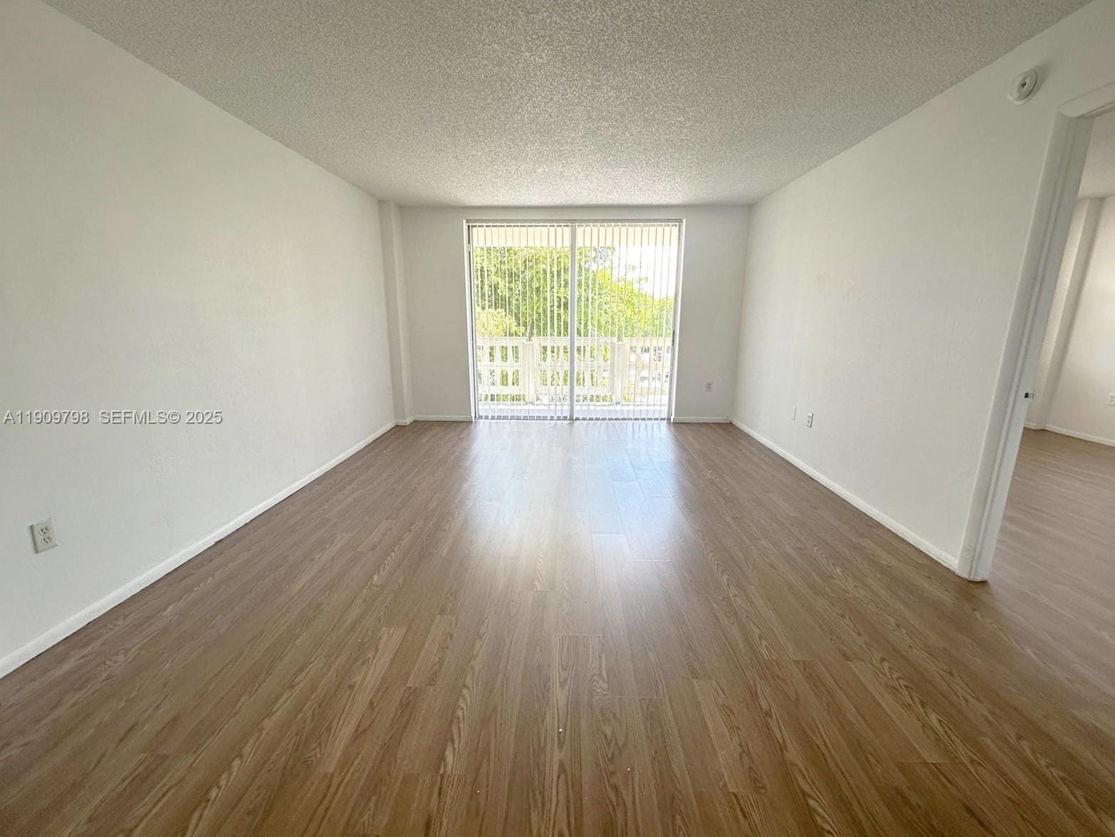 15600 NW 7th Avenue 301, Miami, FL 33169 photo 1