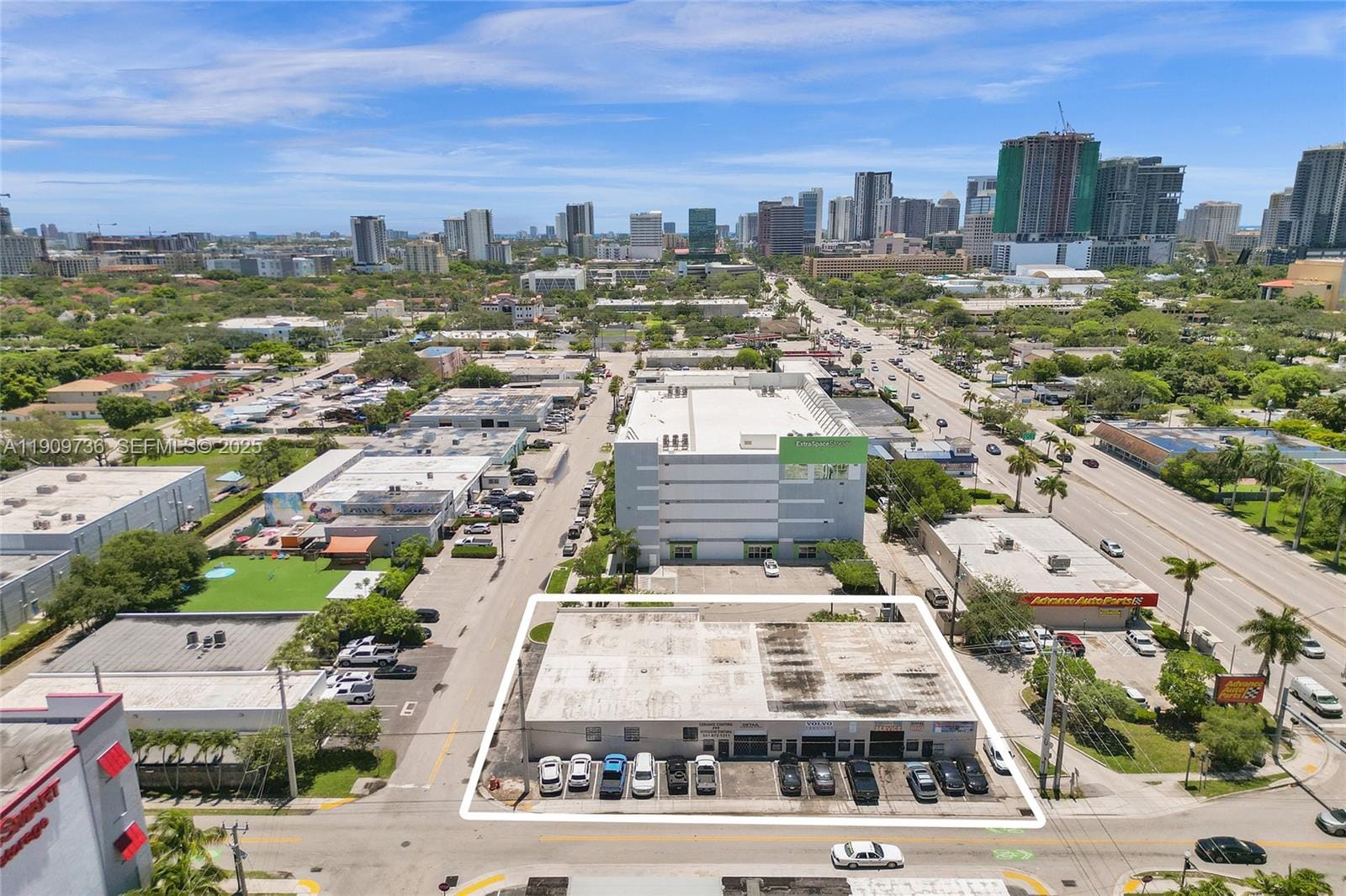 828 NW 1st Street — photo 6