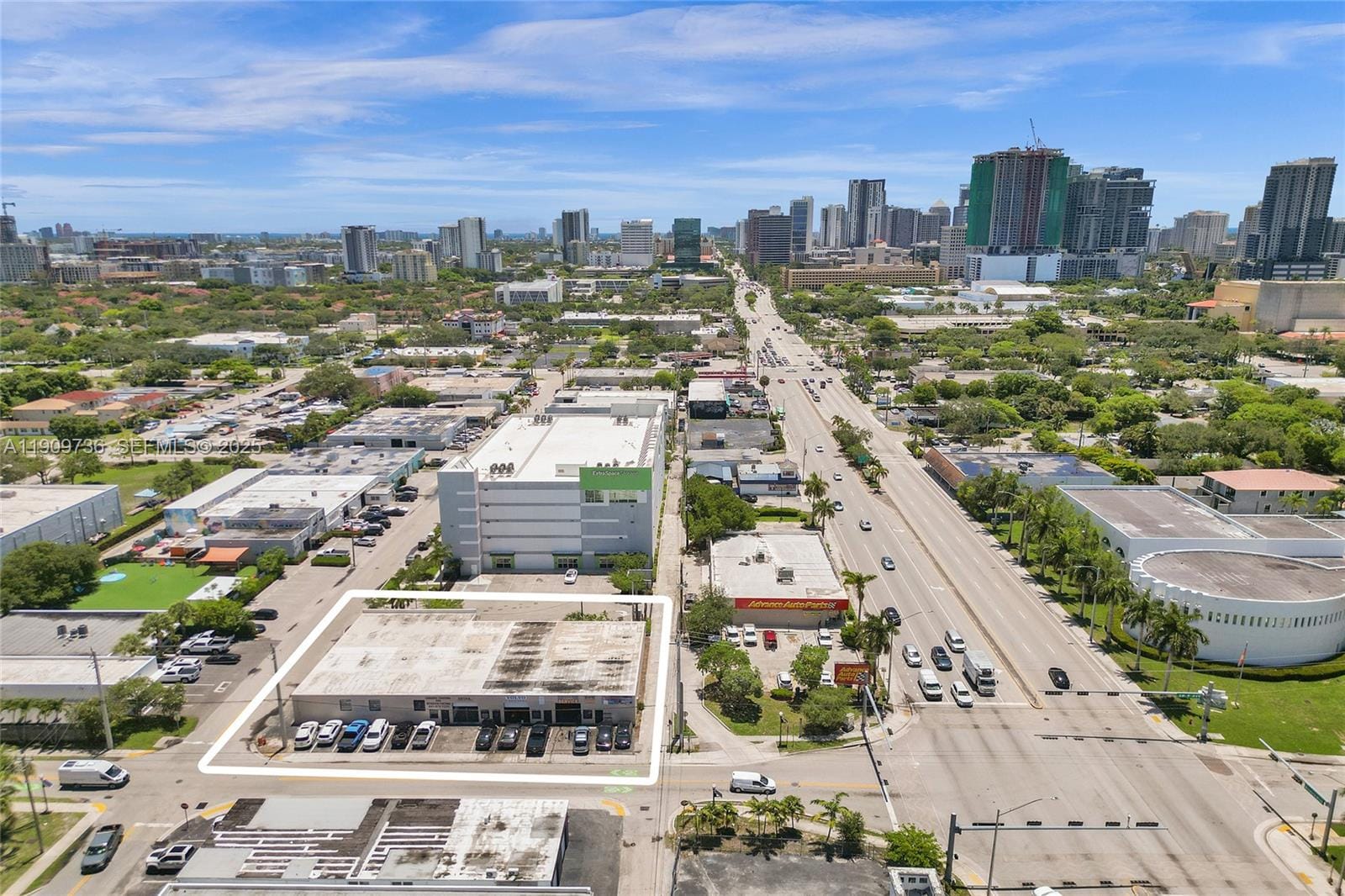 828 NW 1st Street — photo 7