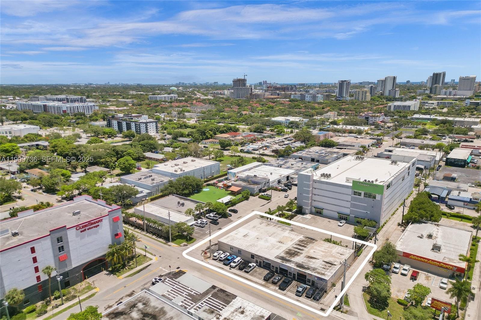 828 NW 1st Street — photo 8