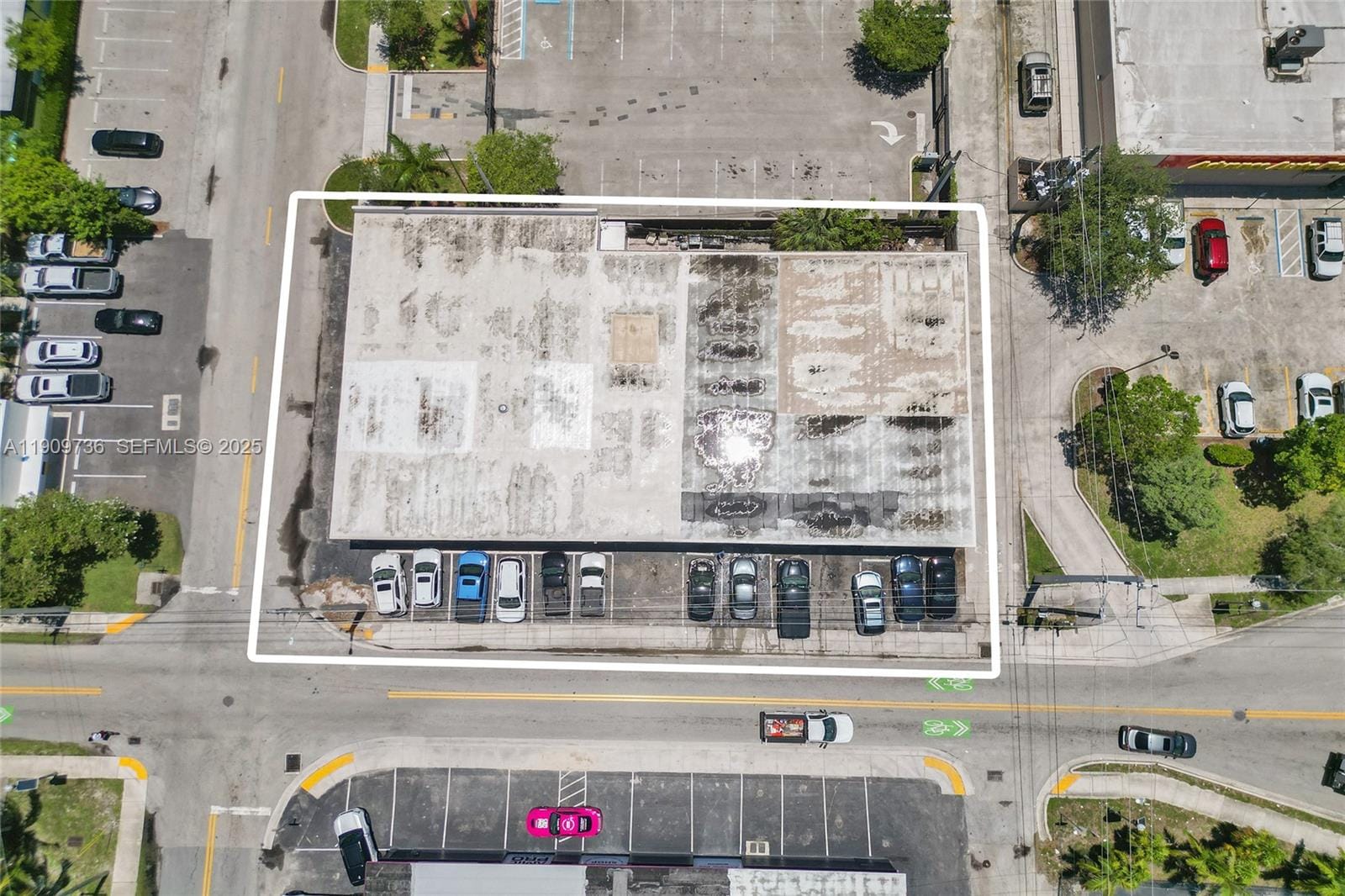 828 NW 1st Street — photo 9
