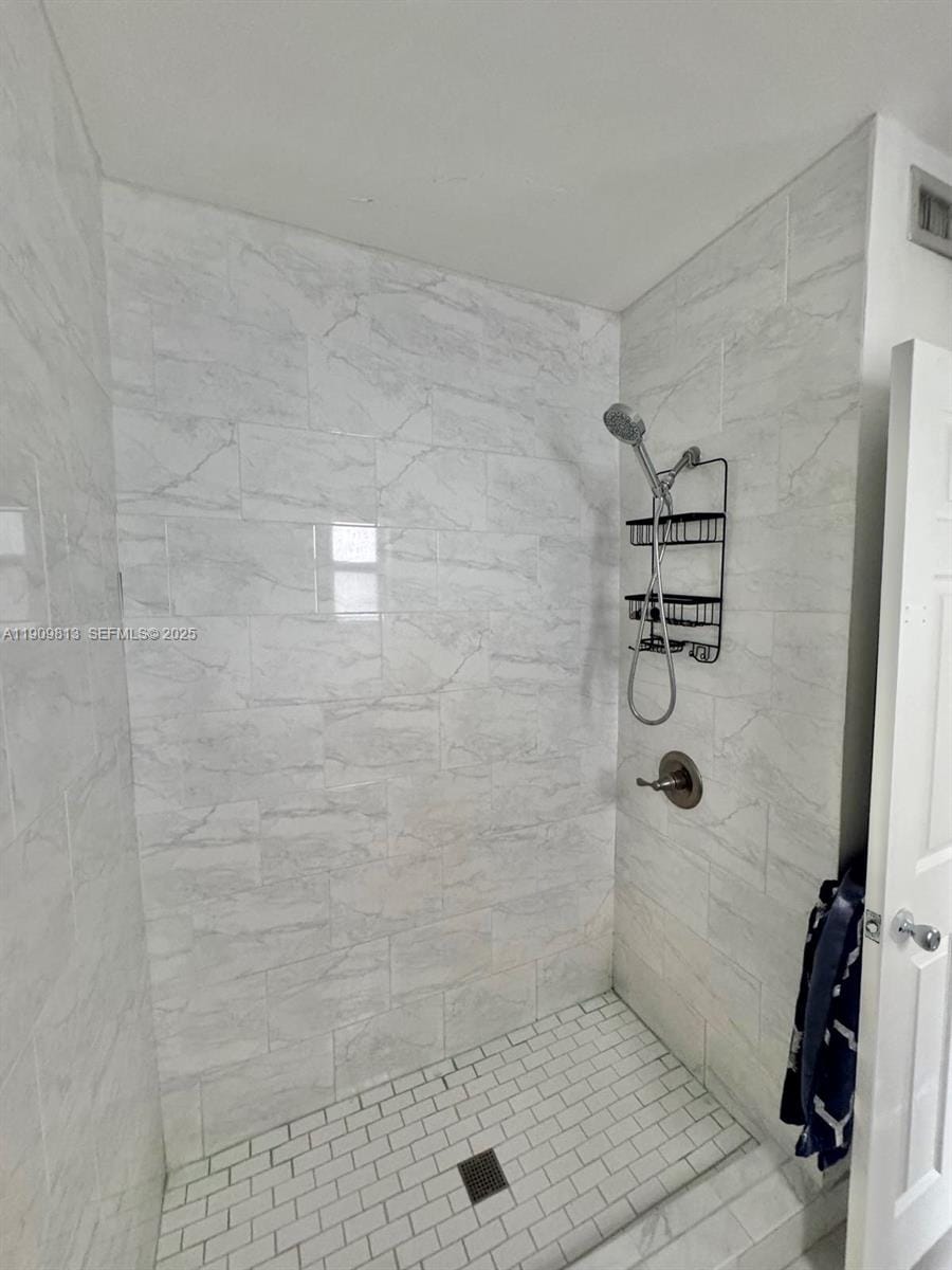 555 NE 70th Street, Miami, FL 33138 photo 17