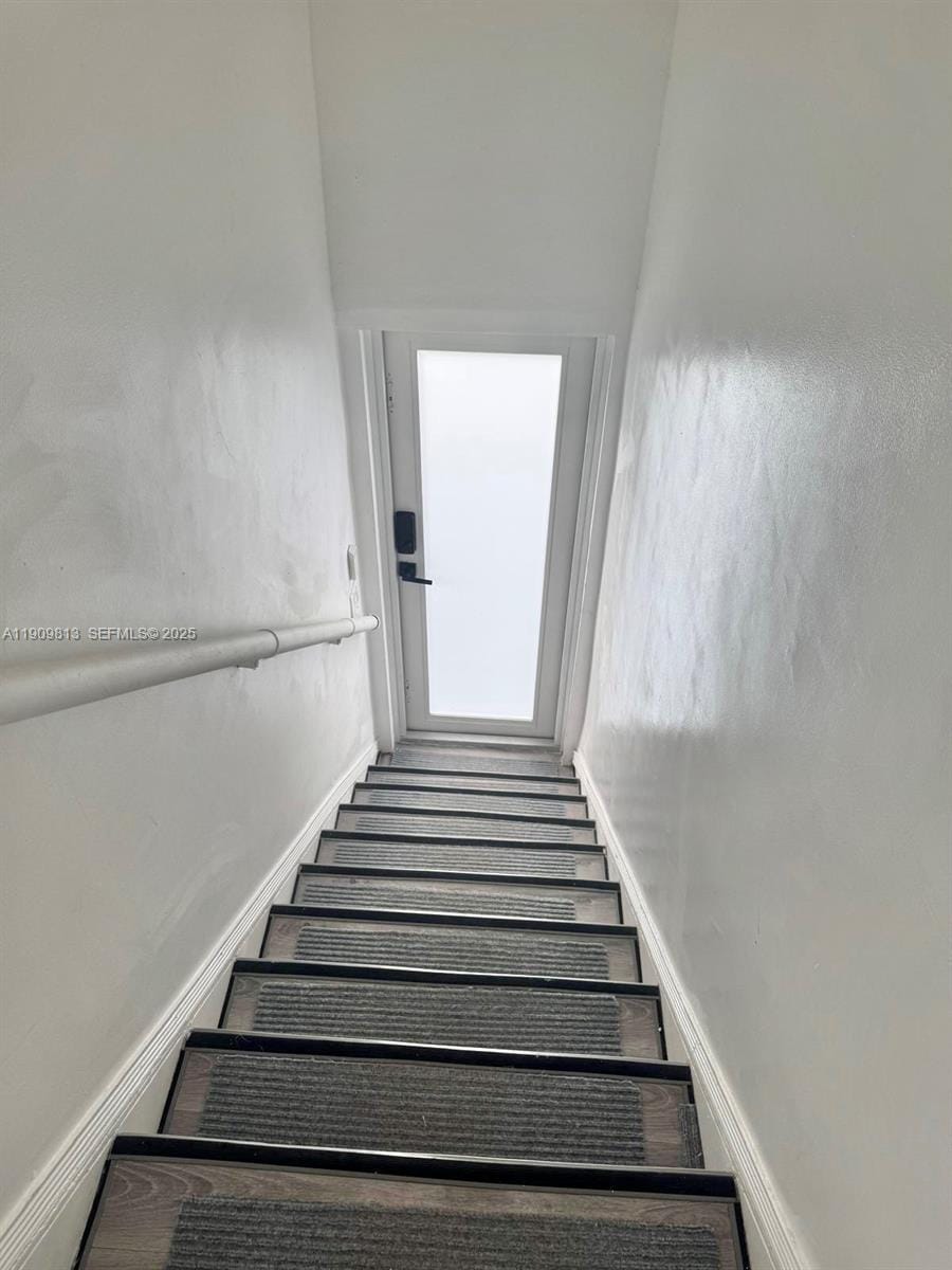 555 NE 70th Street, Miami, FL 33138 photo 19