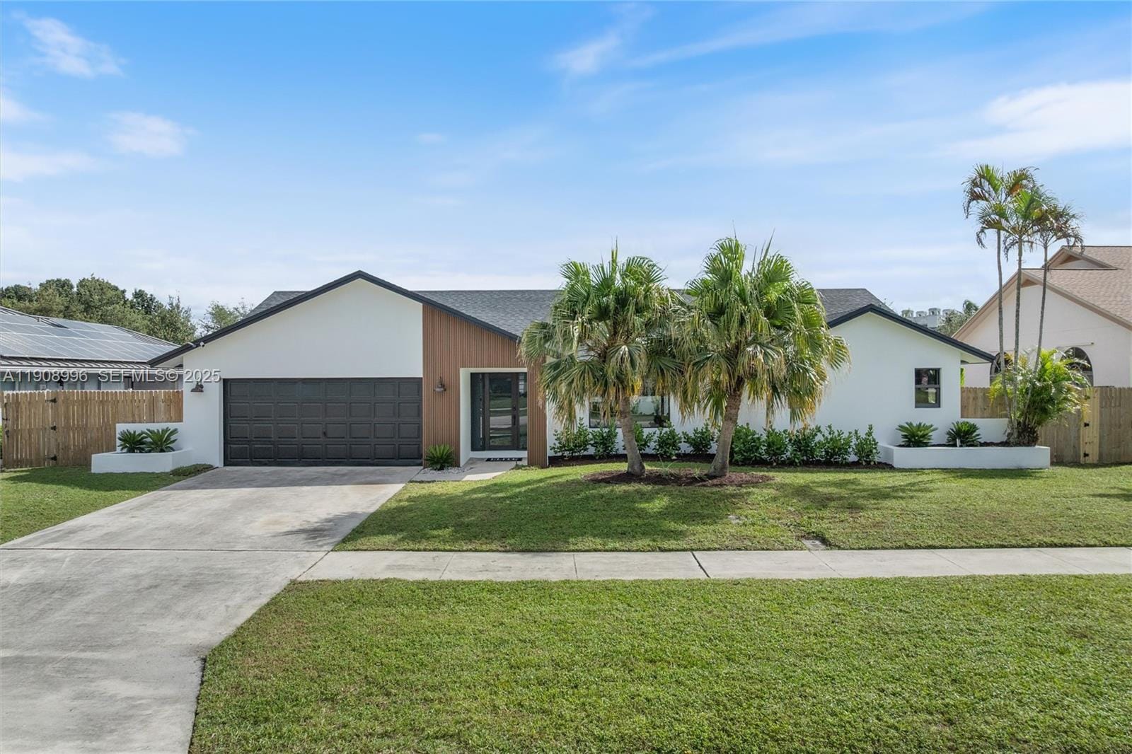 4108 Cedar Creek Road — photo 2