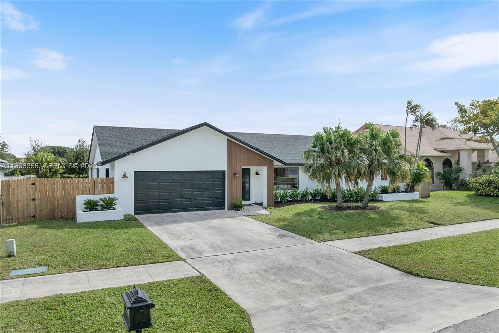 4108 Cedar Creek Road — photo 3