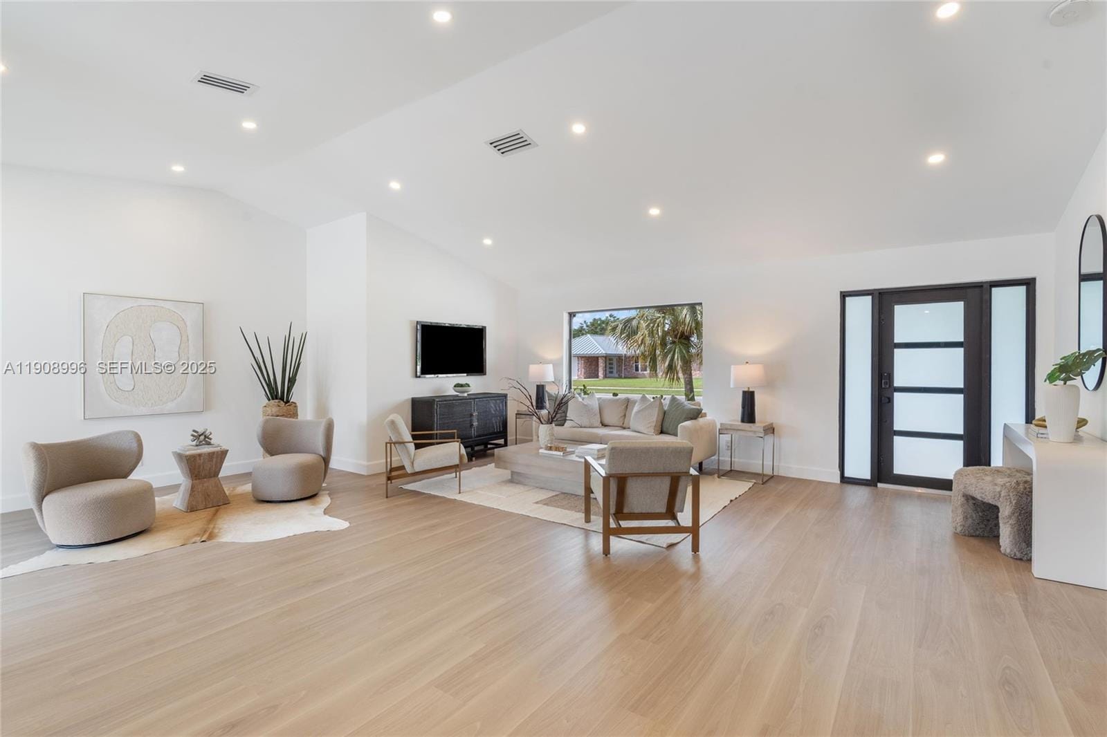 4108 Cedar Creek Road — photo 4