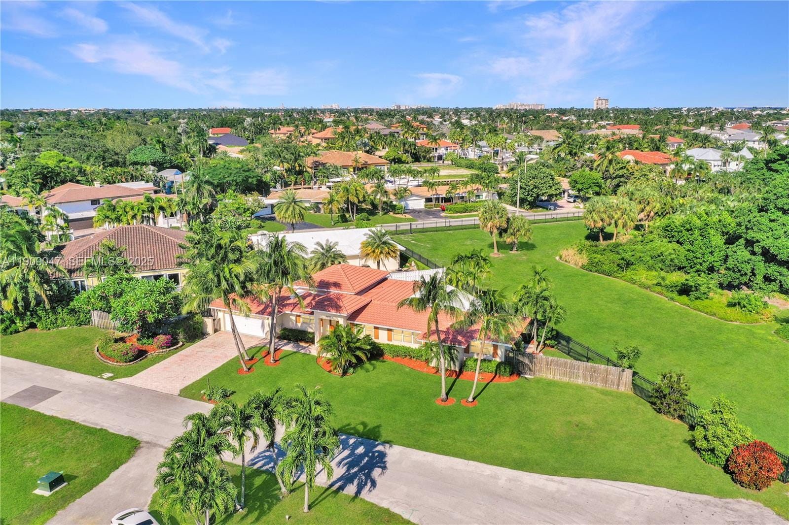 3 bedroom home for sale at 2350 27th, Pompano Beach, FL 33062 — $948,000