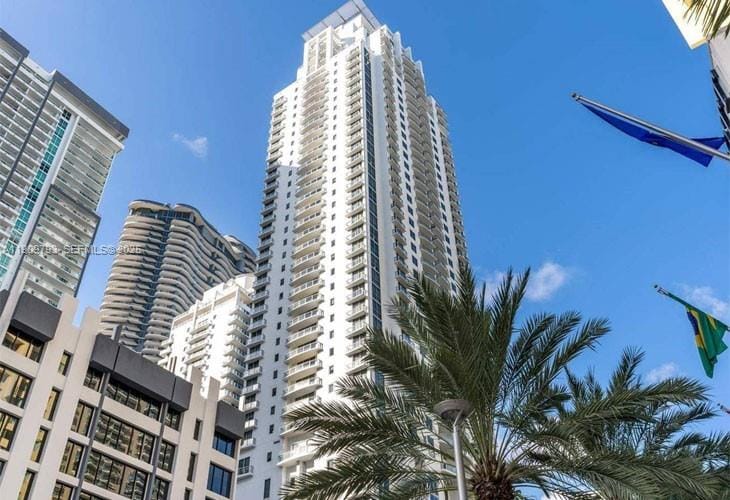 1060 Brickell Avenue 1701, Miami, FL 33131 photo 8