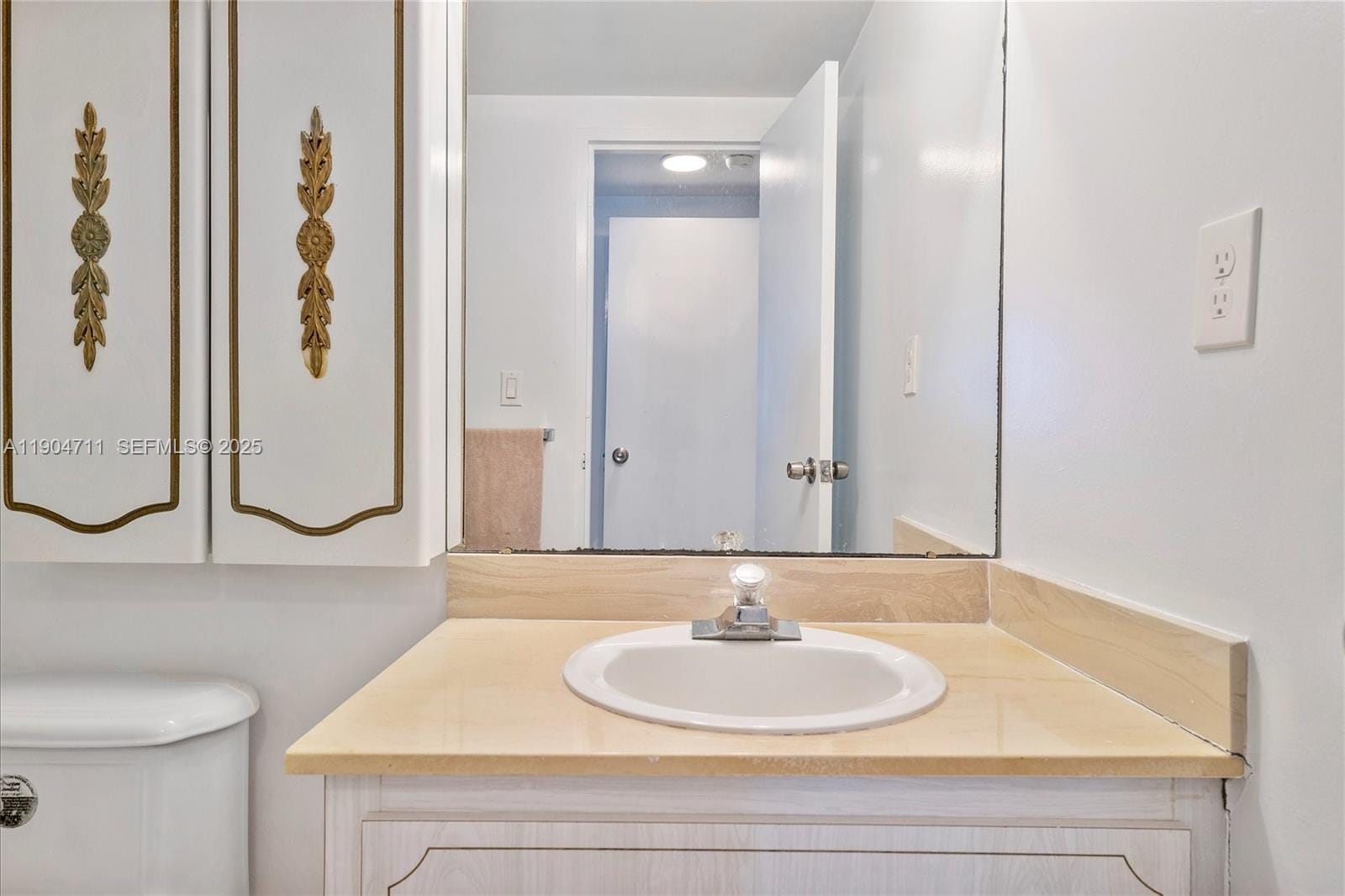 5001 Collins Avenue 11F, Miami Beach, FL 33140 photo 16