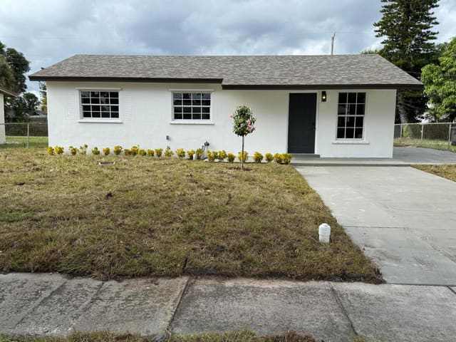 1448 8th Street, West Palm Beach, FL 33401