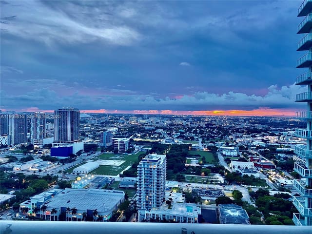 1800 N Bayshore Drive 4210, Miami, FL 33132