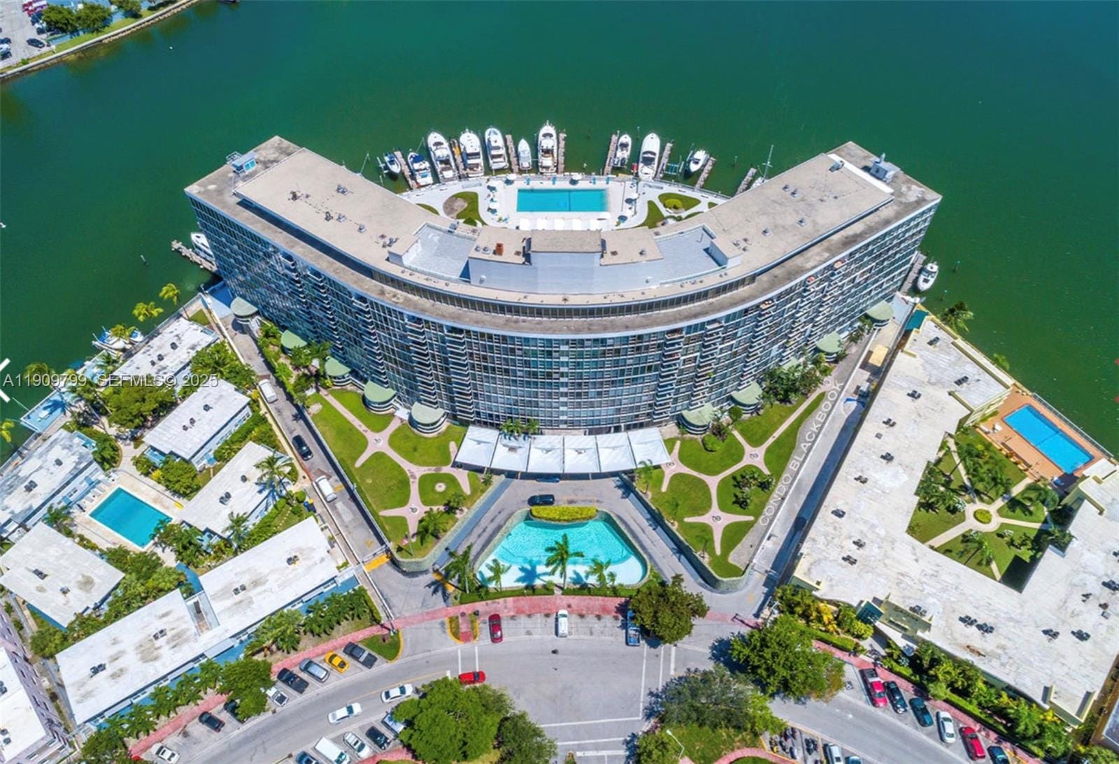 900 Bay Drive 401, Miami Beach, FL 33141 photo 18