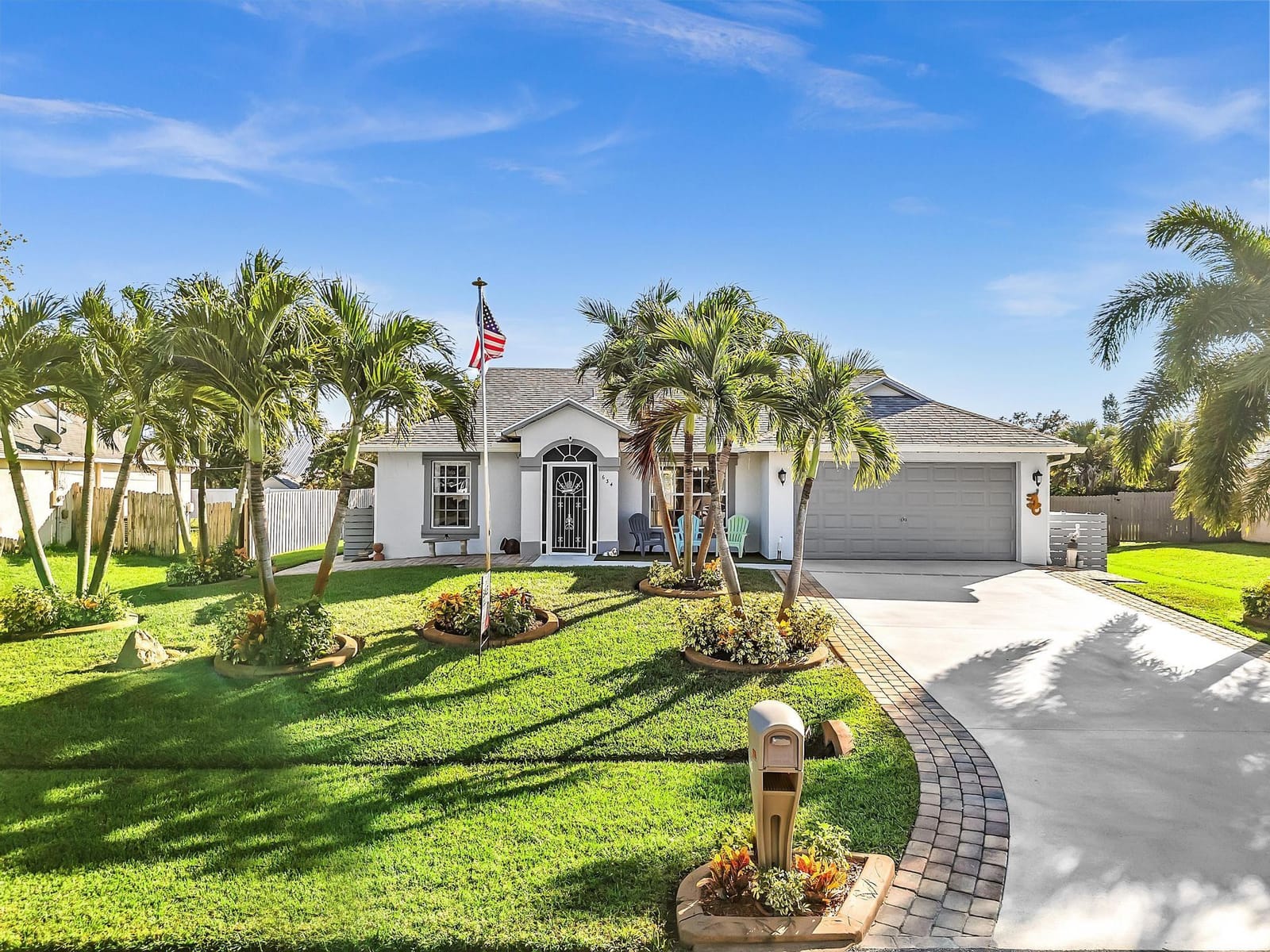 634 SE Thanksgiving Avenue, Port St. Lucie, FL 34984