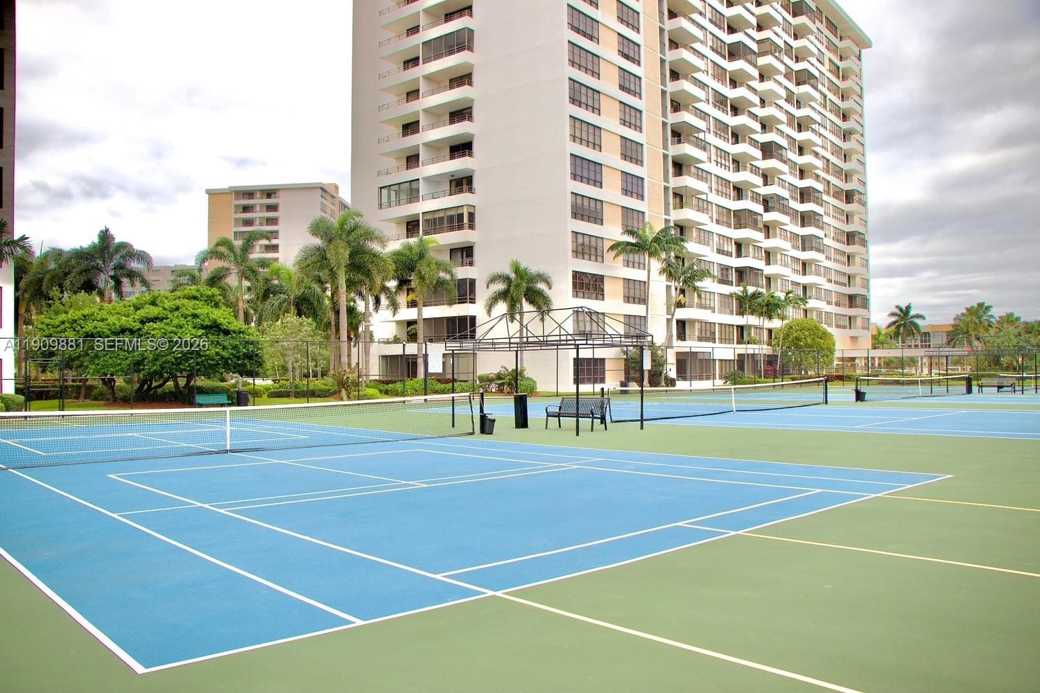 500 Three Islands Boulevard 920 — photo 4