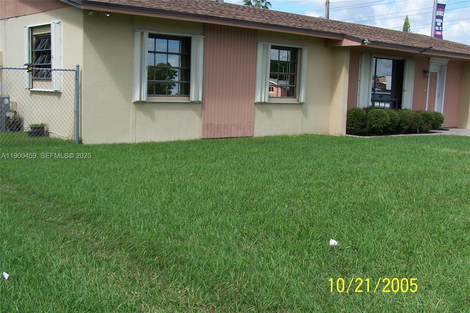 15200 SW 109 Avenue, Miami, FL 33157