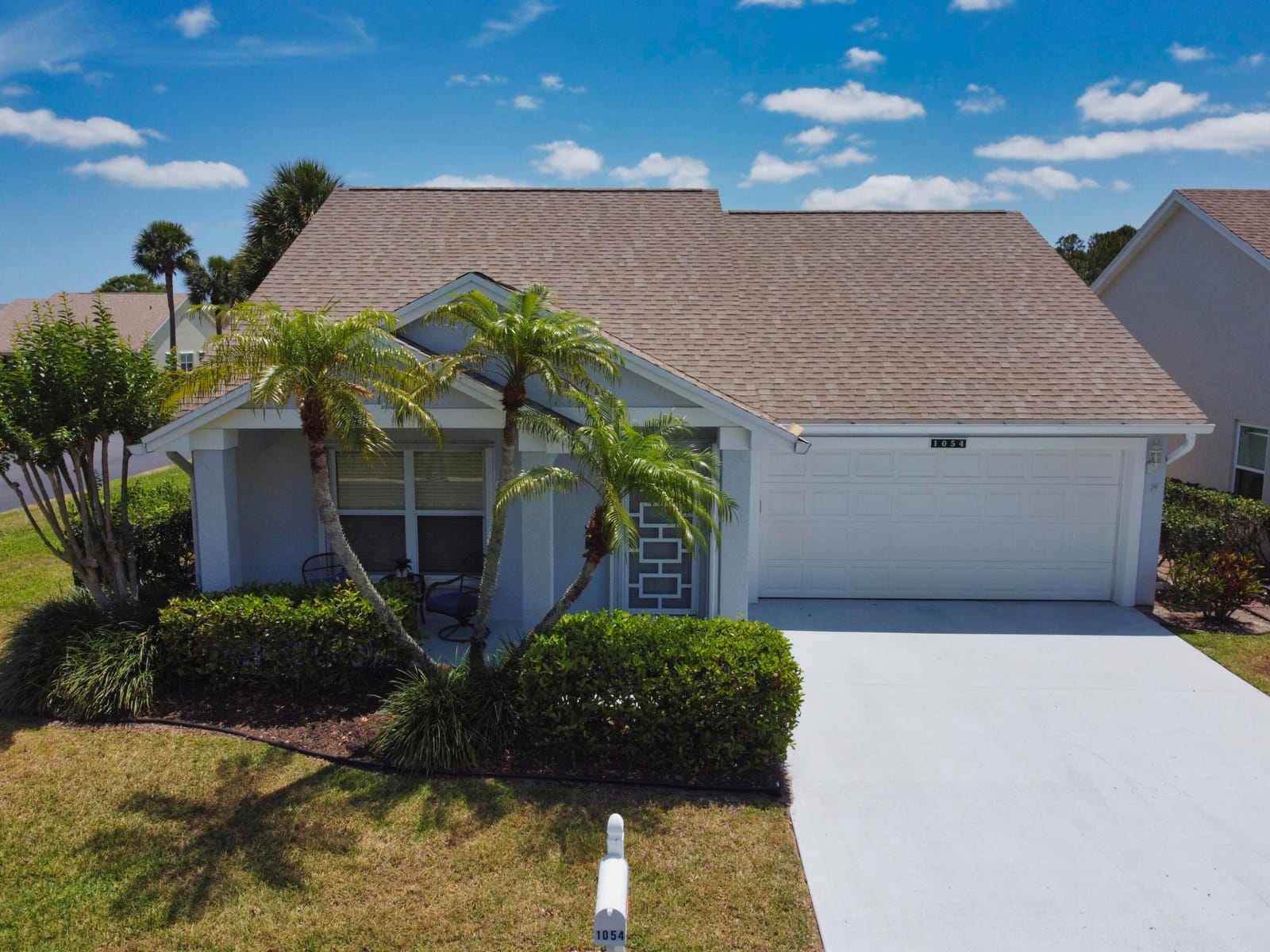 1054 NW Tuscany Drive — photo 2