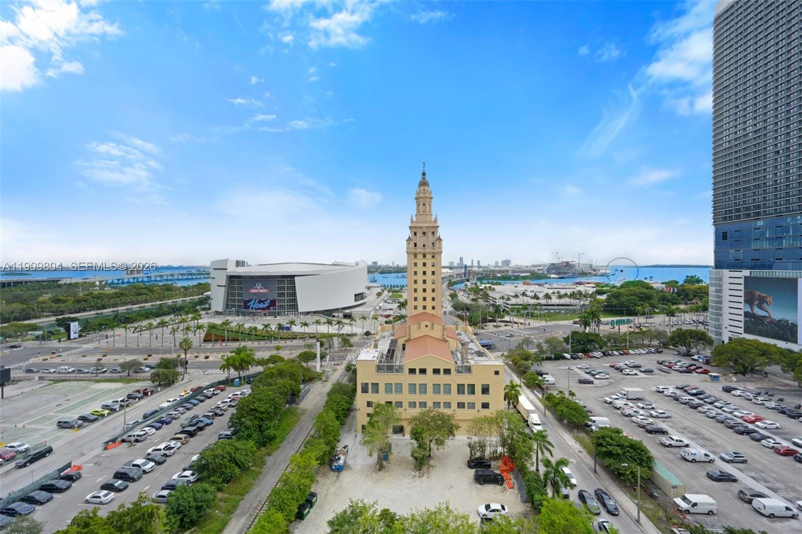 159 NE 6th Street 3706, Miami, FL 33132 photo 15
