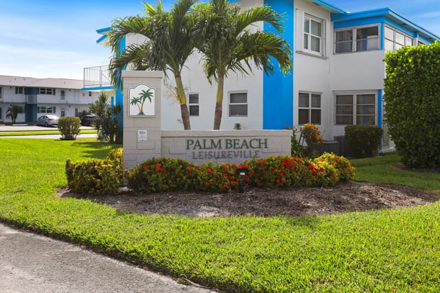 1113 Lake Terrace 208, sold in Leisureville  Lake Condo, Boynton Beach, FL