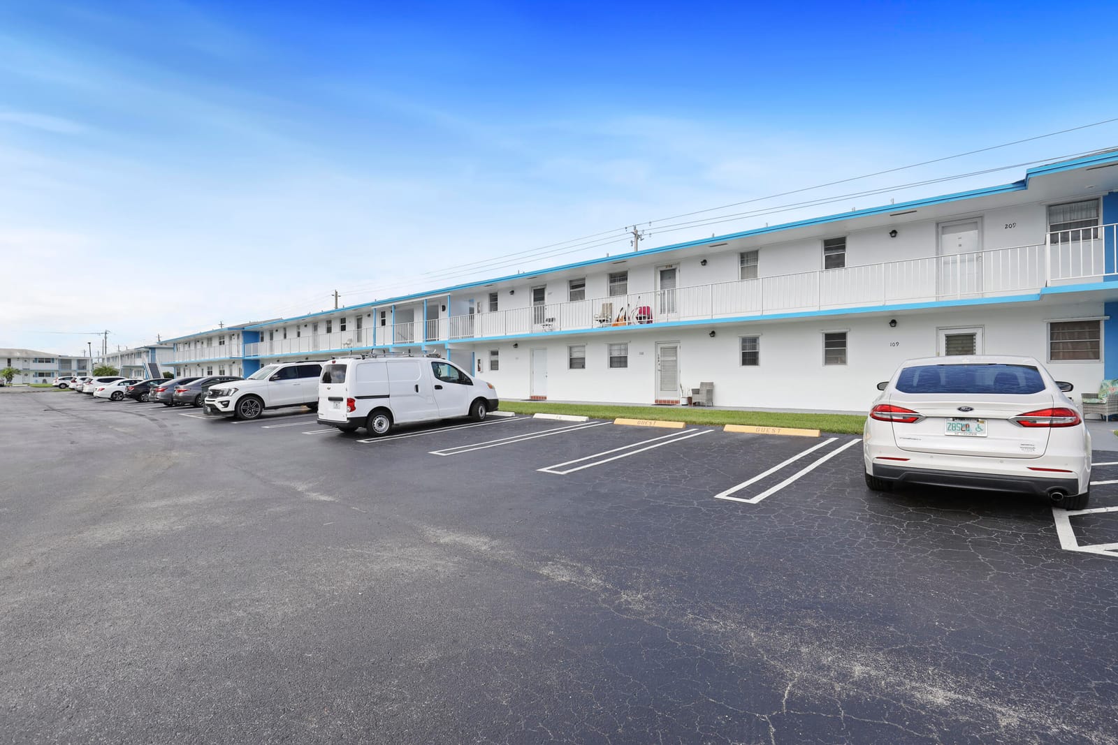 1113 Lake Terrace 208, Boynton Beach, FL 33426 photo 2