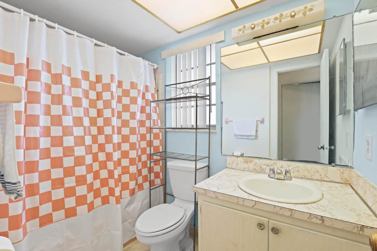 1113 Lake Terrace 208, Boynton Beach, FL 33426 photo 12
