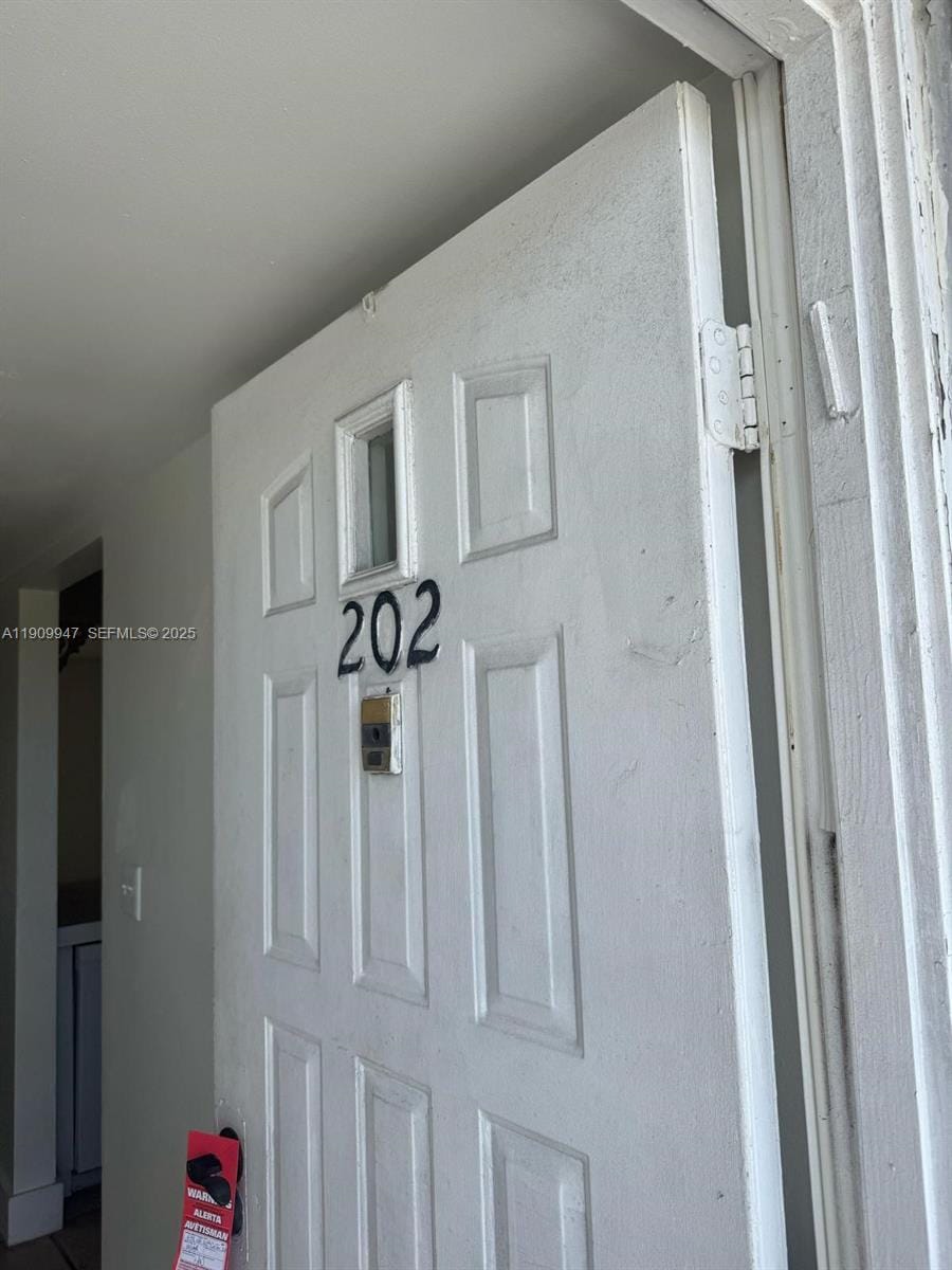 438 NE 210th Cir Terrace 202-4B — photo 2