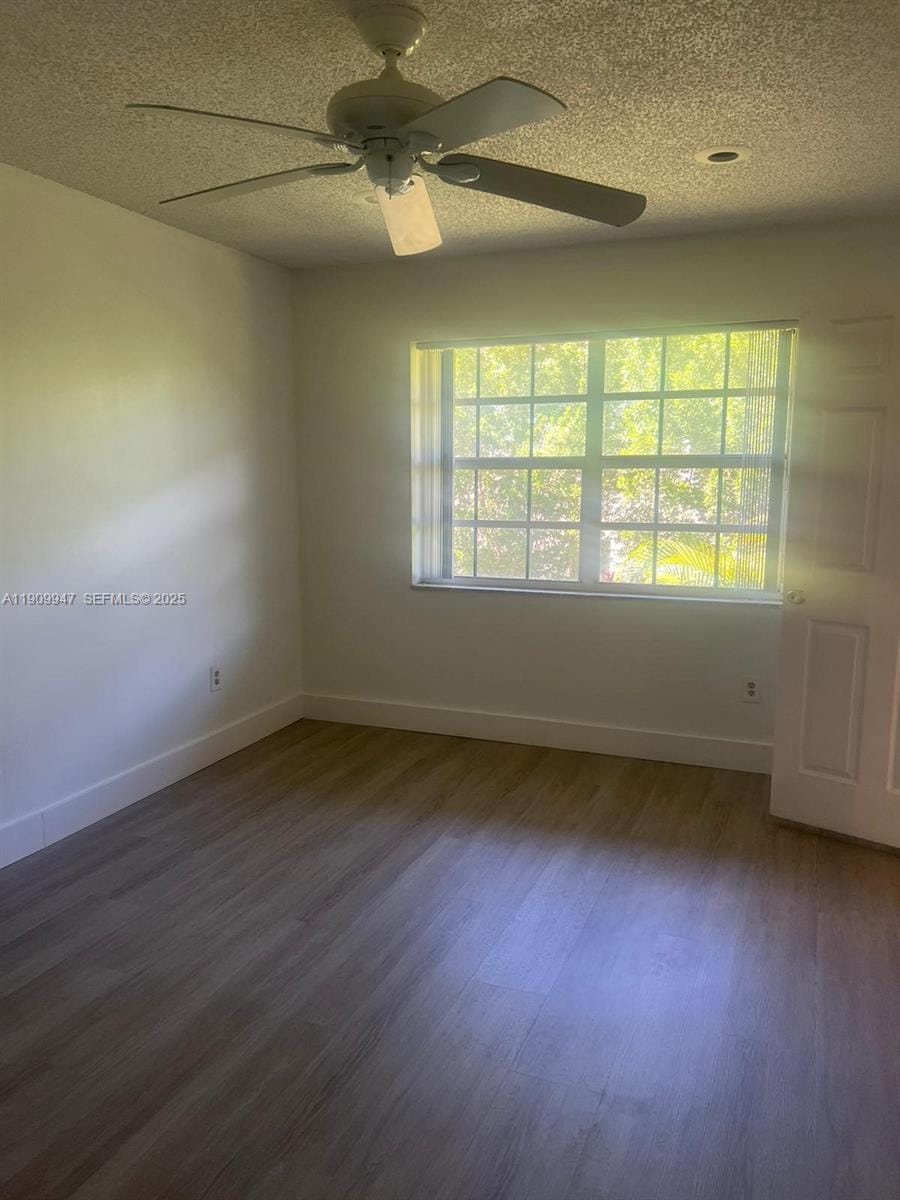 438 NE 210th Cir Terrace 202-4B, Miami, FL 33179 photo 17
