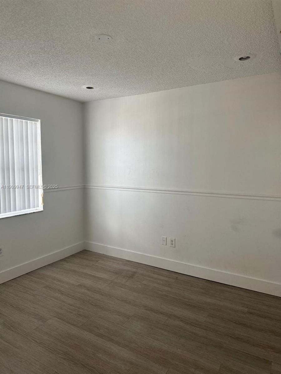 438 NE 210th Cir Terrace 202-4B — photo 8