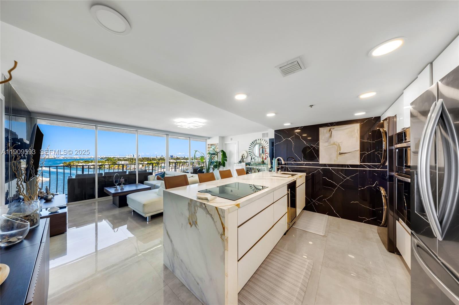 7601 E Treasure Drive 1216, North Bay Village, FL 33141, North Bay Village