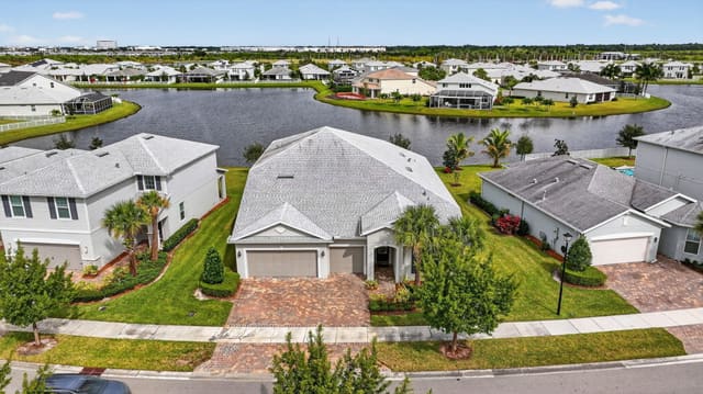 10190 SW Captiva Drive, sold in Pulte At Tradition Phase 1, Port St Lucie, FL