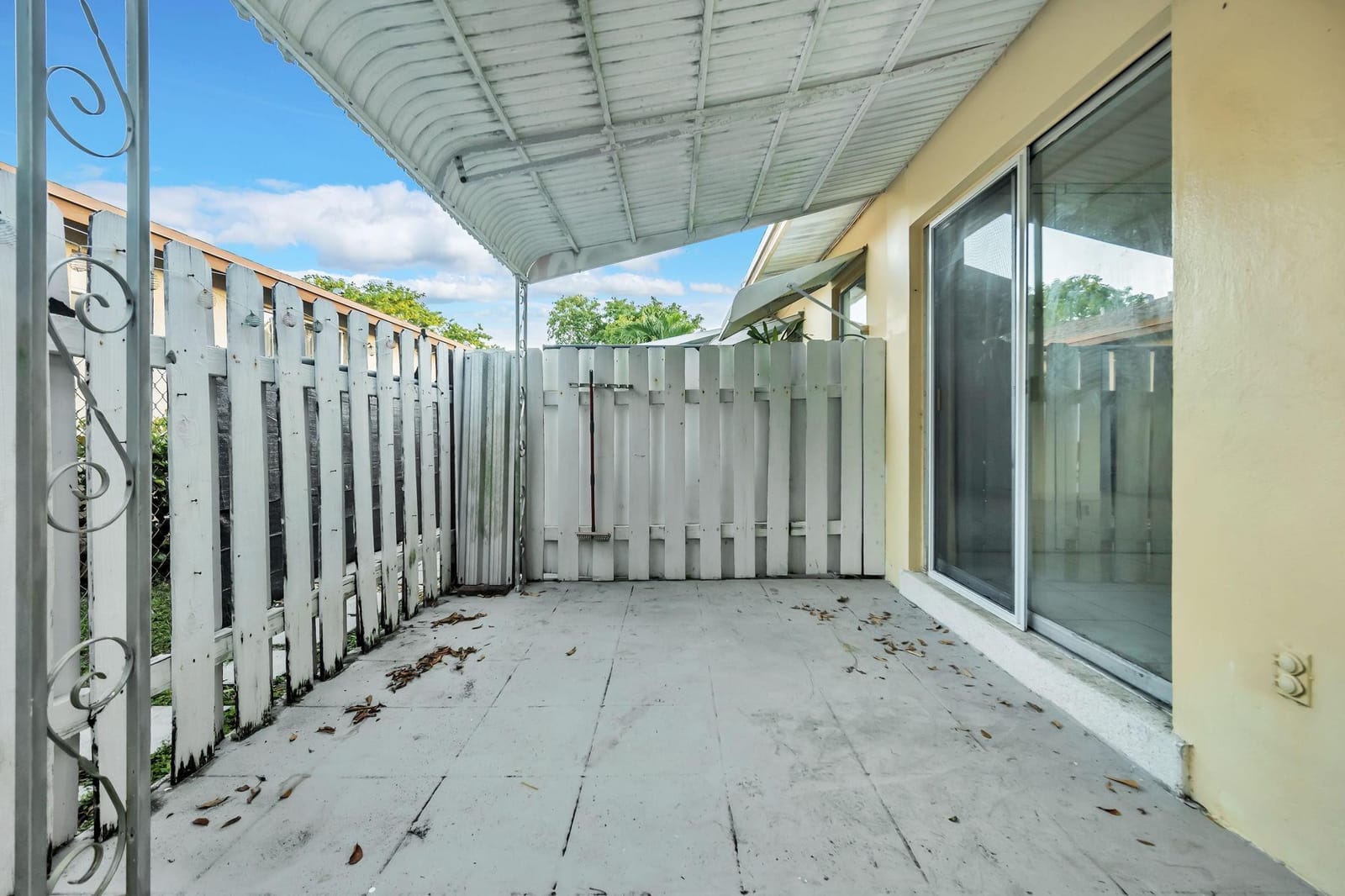 2241 Monroe Street 7 — photo 10