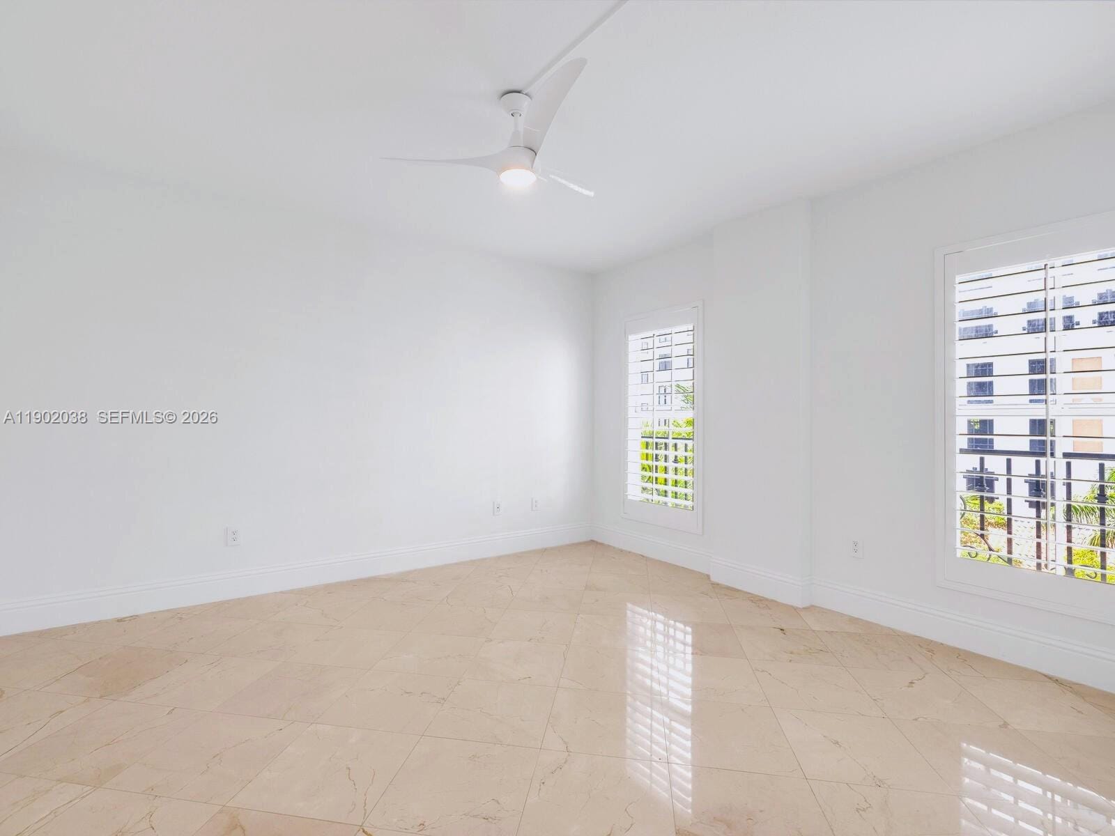 20 Calabria Avenue 505 — photo 12