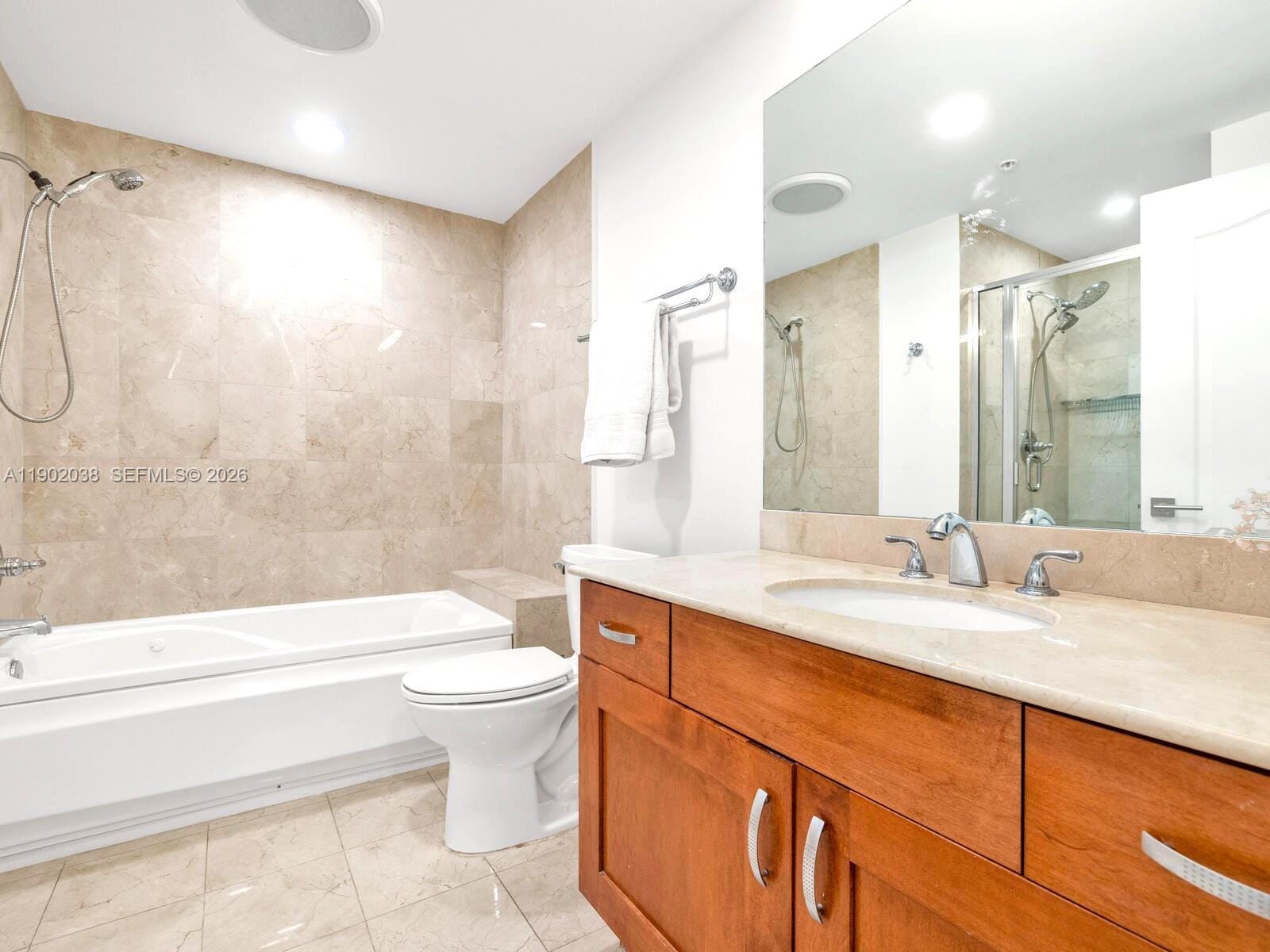 20 Calabria Avenue 505, Coral Gables, FL 33134 photo 14