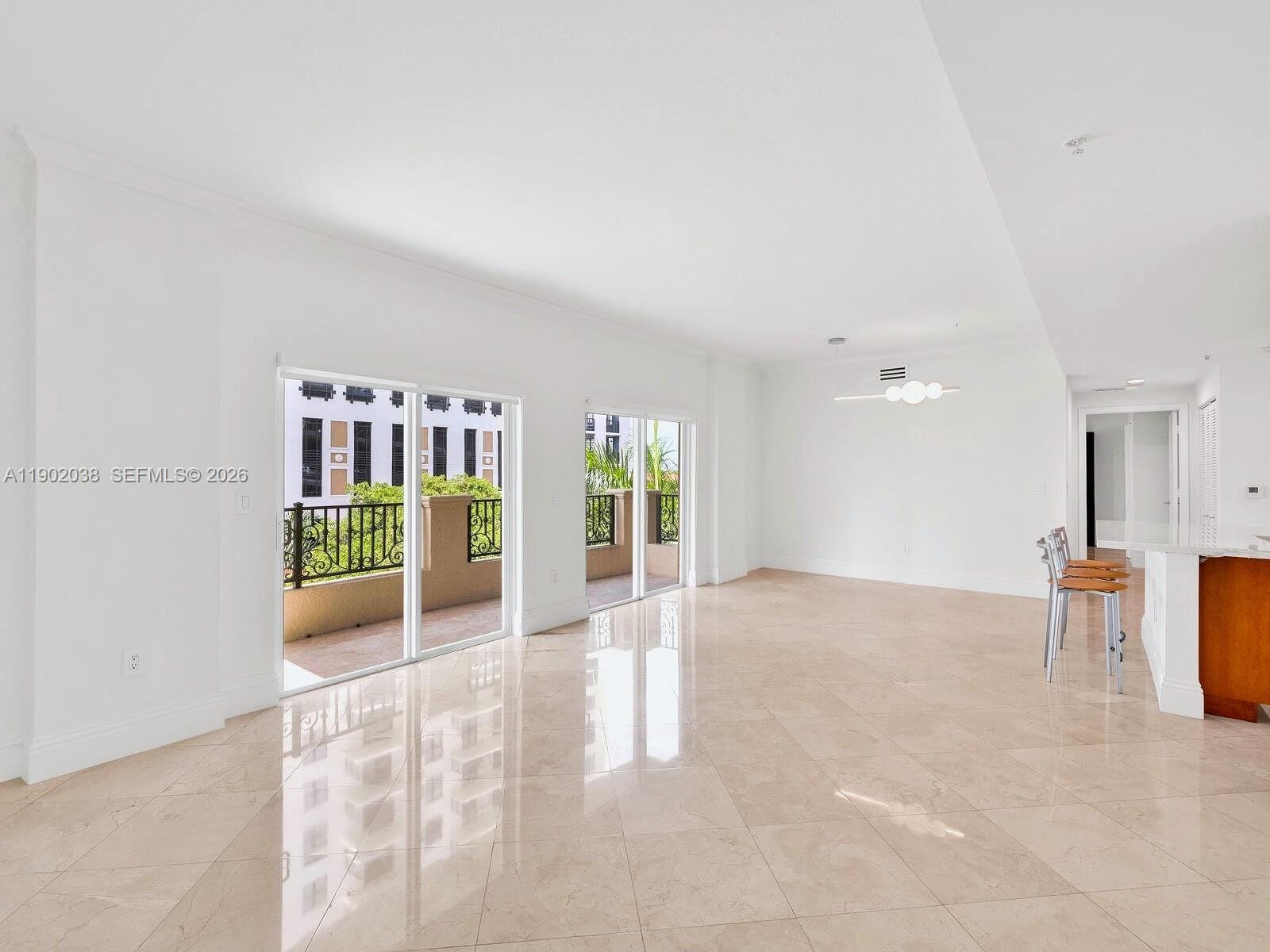 20 Calabria Avenue 505 — photo 7