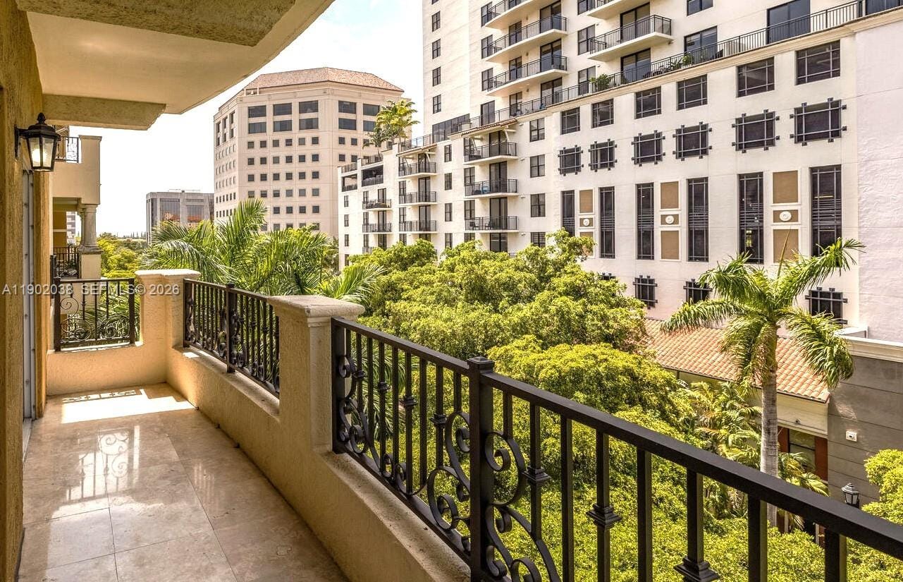 20 Calabria Avenue 505 — photo 10