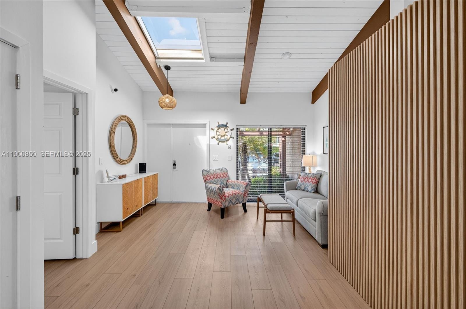 345 Leslie Drive — photo 10