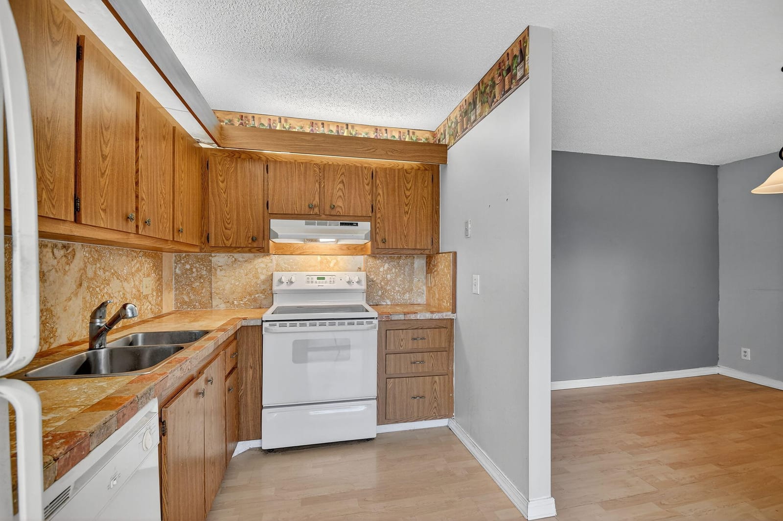 306 Lake Arbor Drive, Palm Springs, FL 33461 photo 16