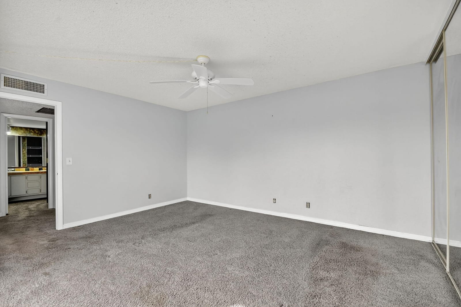 306 Lake Arbor Drive, Palm Springs, FL 33461 photo 28
