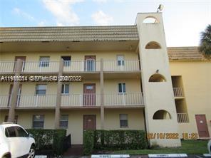 8400 Sunrise Lakes Boulevard 106, Sunrise, FL 33322, Sunrise