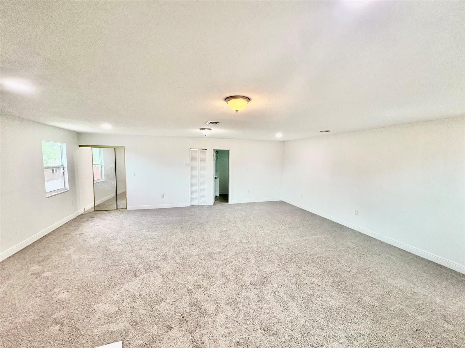 730 Arizona Avenue — photo 6