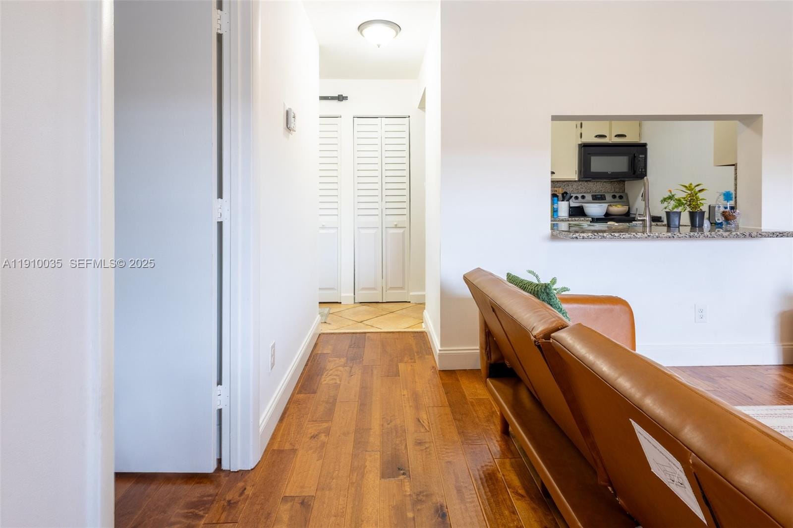 9430 Boca Cove Circle 210 — photo 5