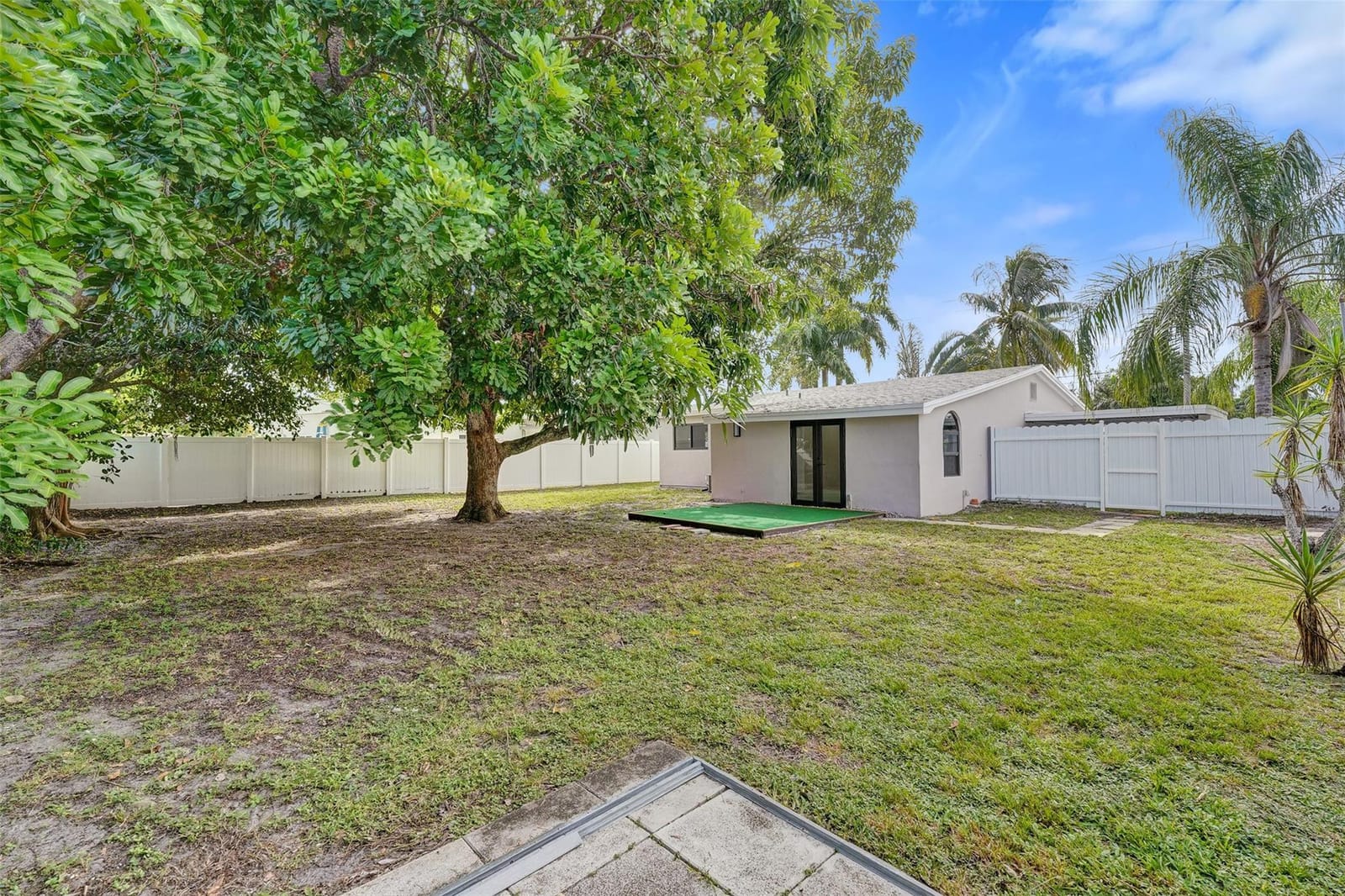 37 NE 26th Street, Wilton Manors, FL 33305 photo 13