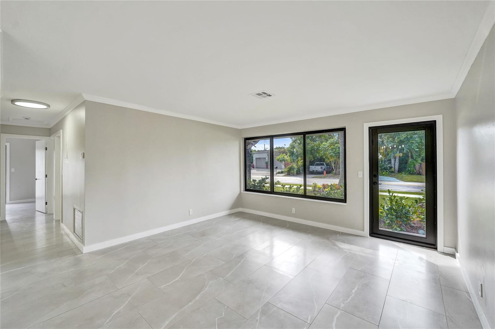 37 NE 26th Street, Wilton Manors, FL 33305 photo 4