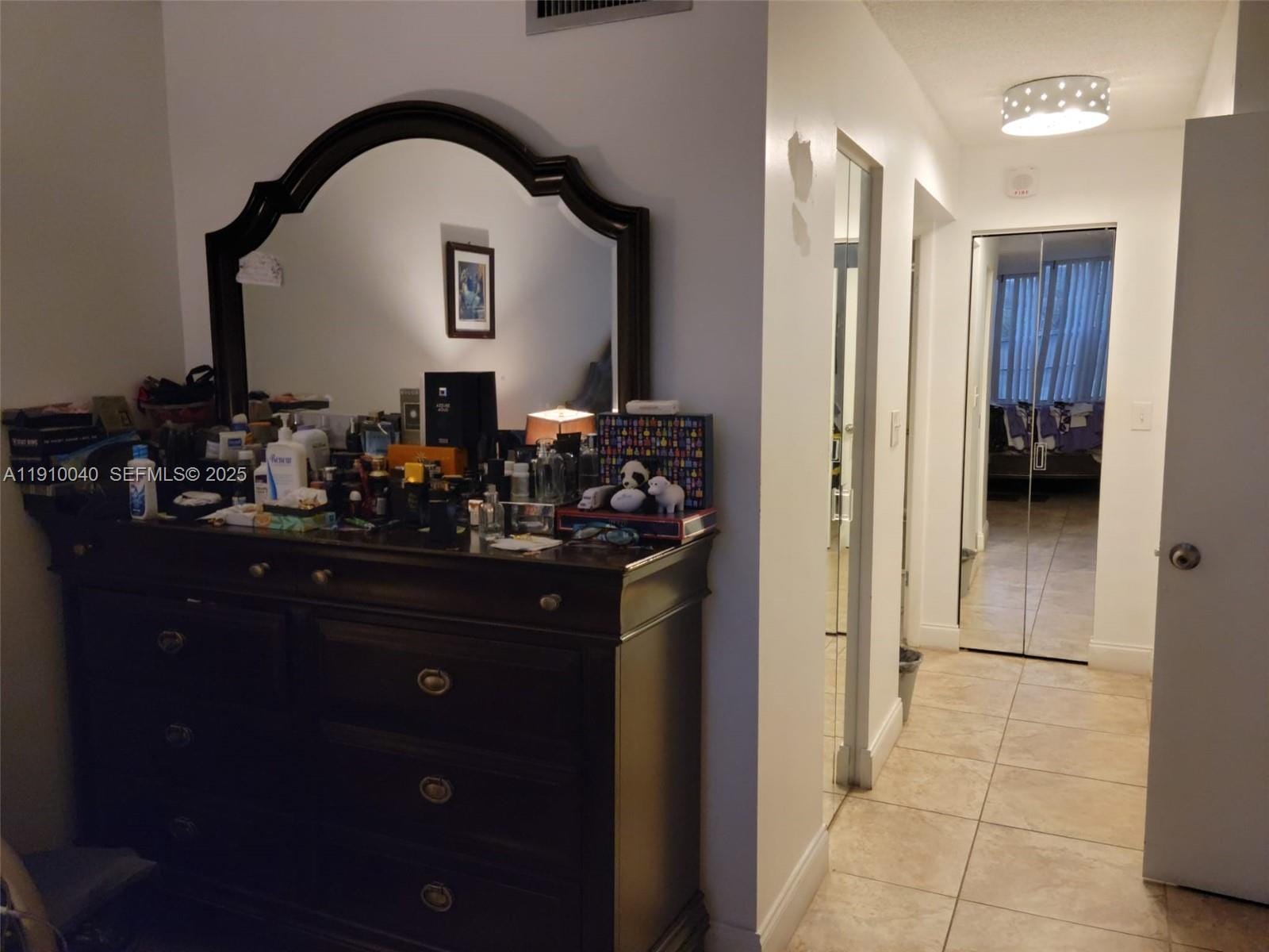 1400 Saint Charles Place 215 — photo 4